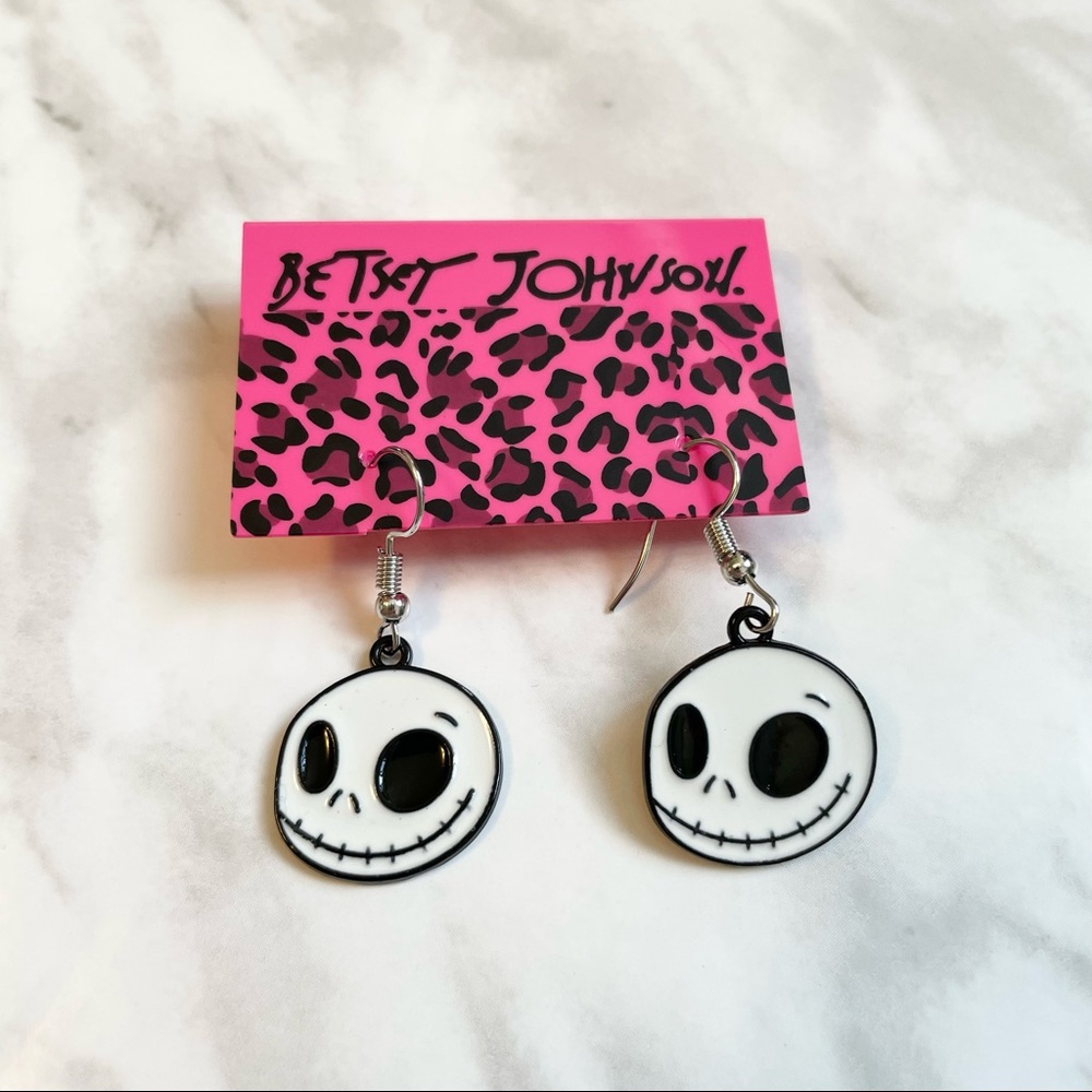 🎉 NWT Betsey Johnson The Nightmare Before Christmas Earrings